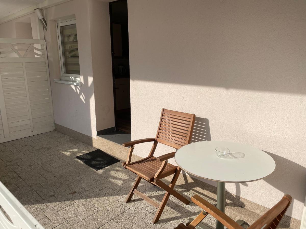 Apartament Przy Obrze
